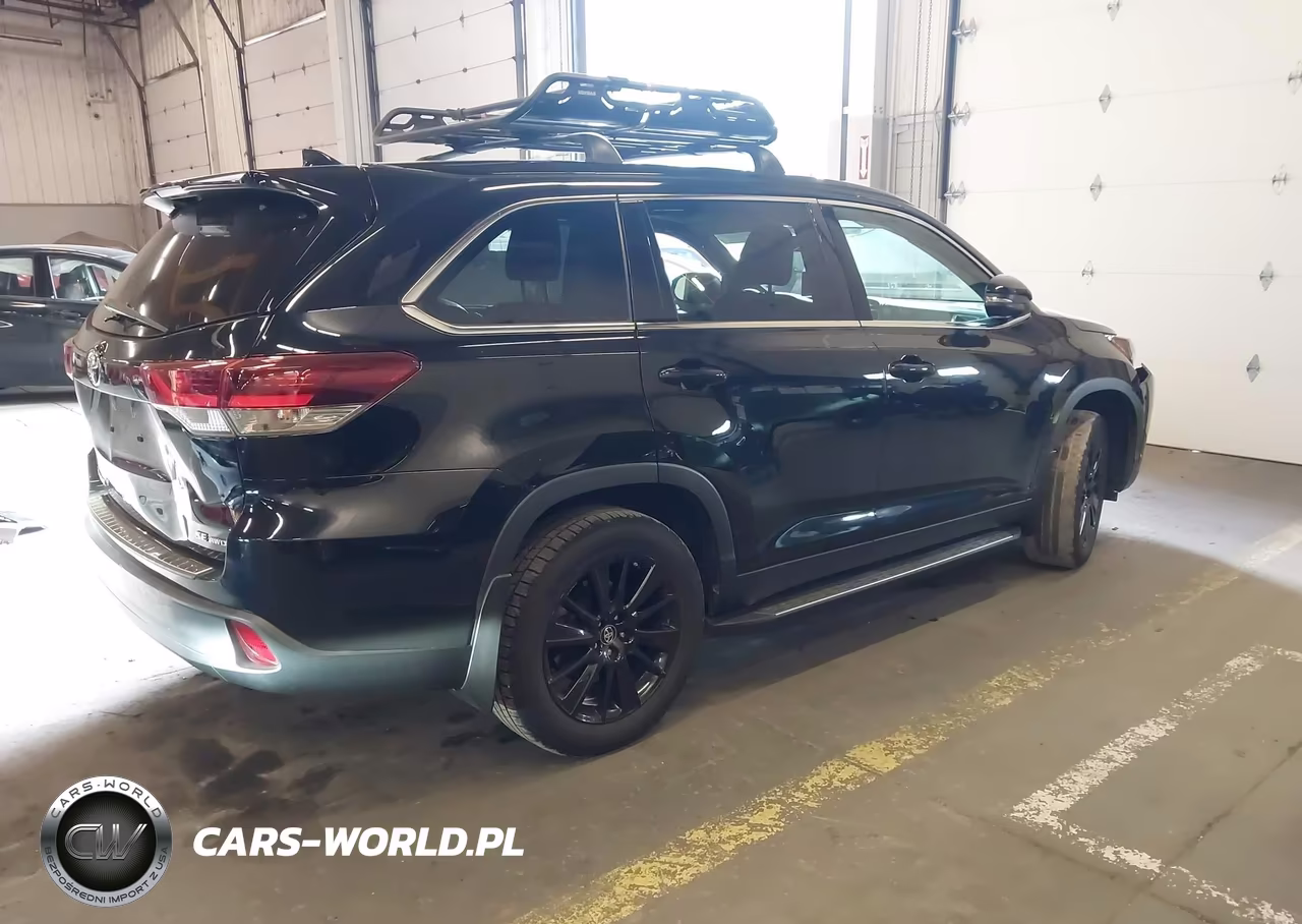 2019 Toyota Highlander Se VIN:5TDJZRFH5KS602985 - 4