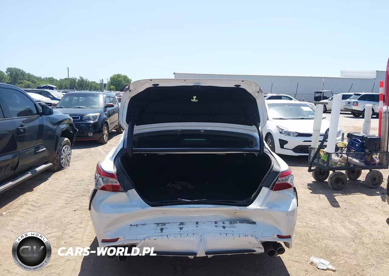 2018 Toyota Camry Xse V6 VIN:4T1BZ1HK2JU019892 - 16