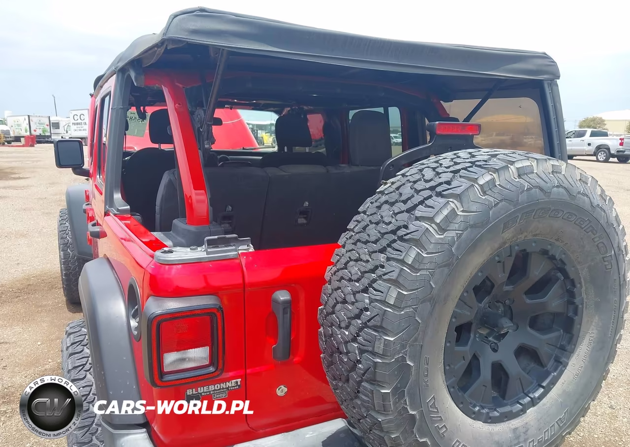 2021 Jeep Wrangler Unlimited Sport 4X4 VIN:1C4HJXDN3MW502597 - 6