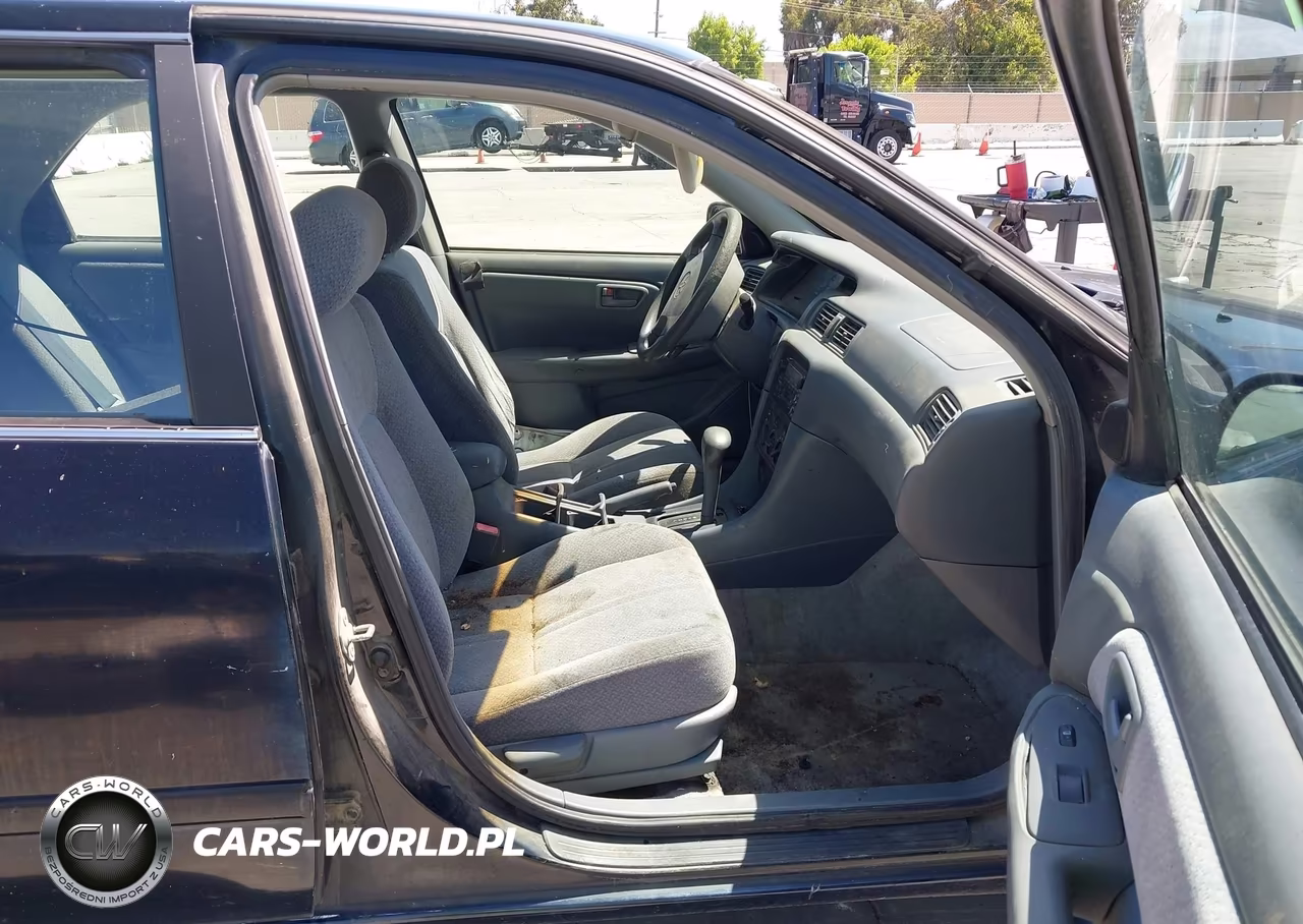 2000 Toyota Camry Le V6 VIN:JT2BF22K7Y0258683 - 5