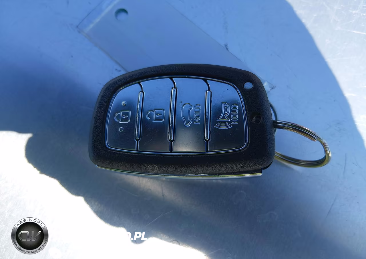 2017 Hyundai Tucson Value VIN:KM8J33A21HU568853 - 11