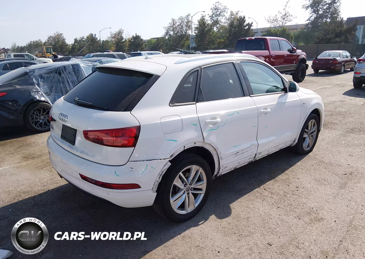 2018 Audi Q3 2.0T Premium-2.0T Sport Premium VIN:WA1BCCFS4JR024044 - 4