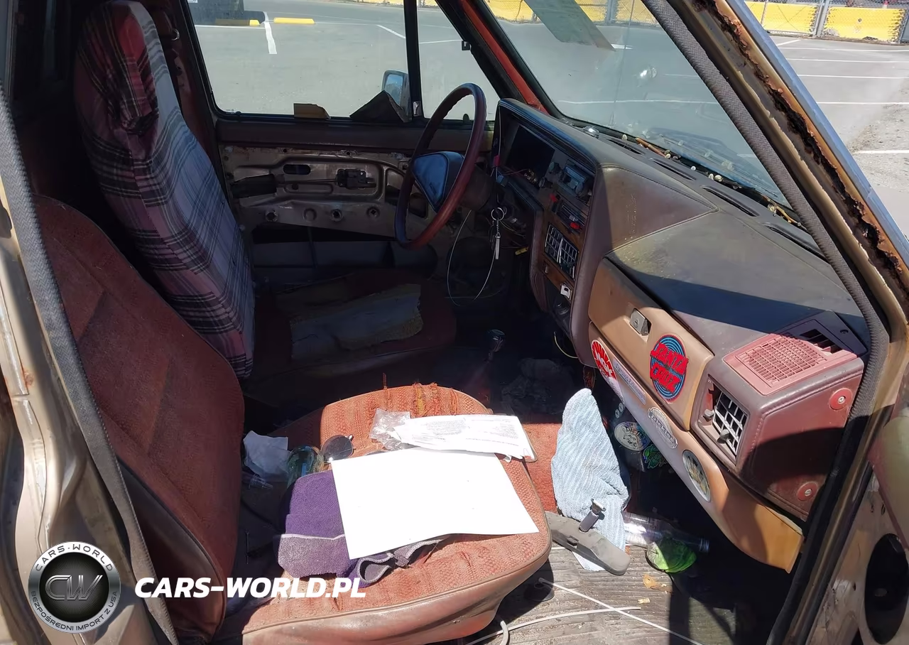 1981 Volkswagen Rabbit Truck VIN:1V1LG017XBV191553 - 5