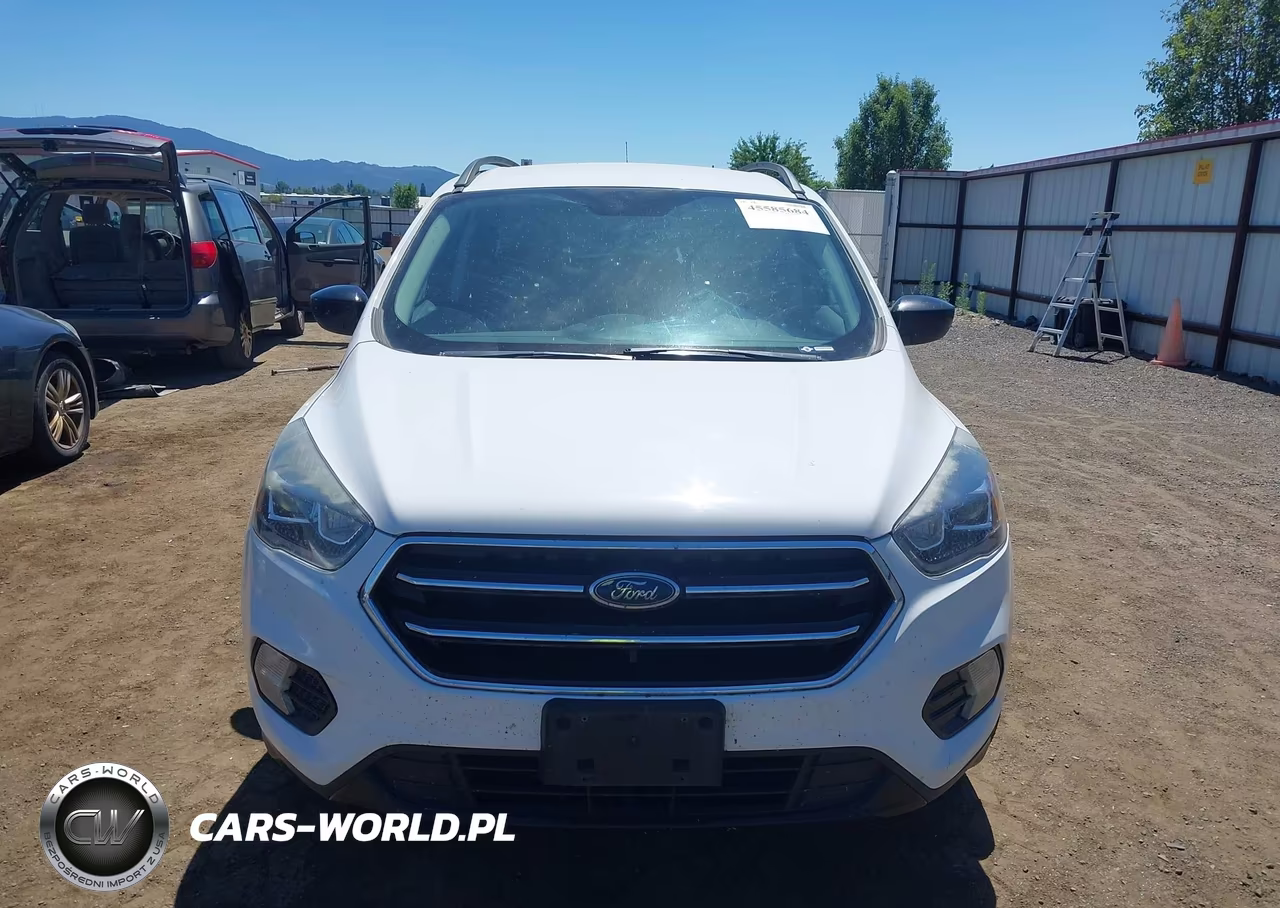 2018 Ford Escape Se VIN:1FMCU9GD9JUC59882 - 12