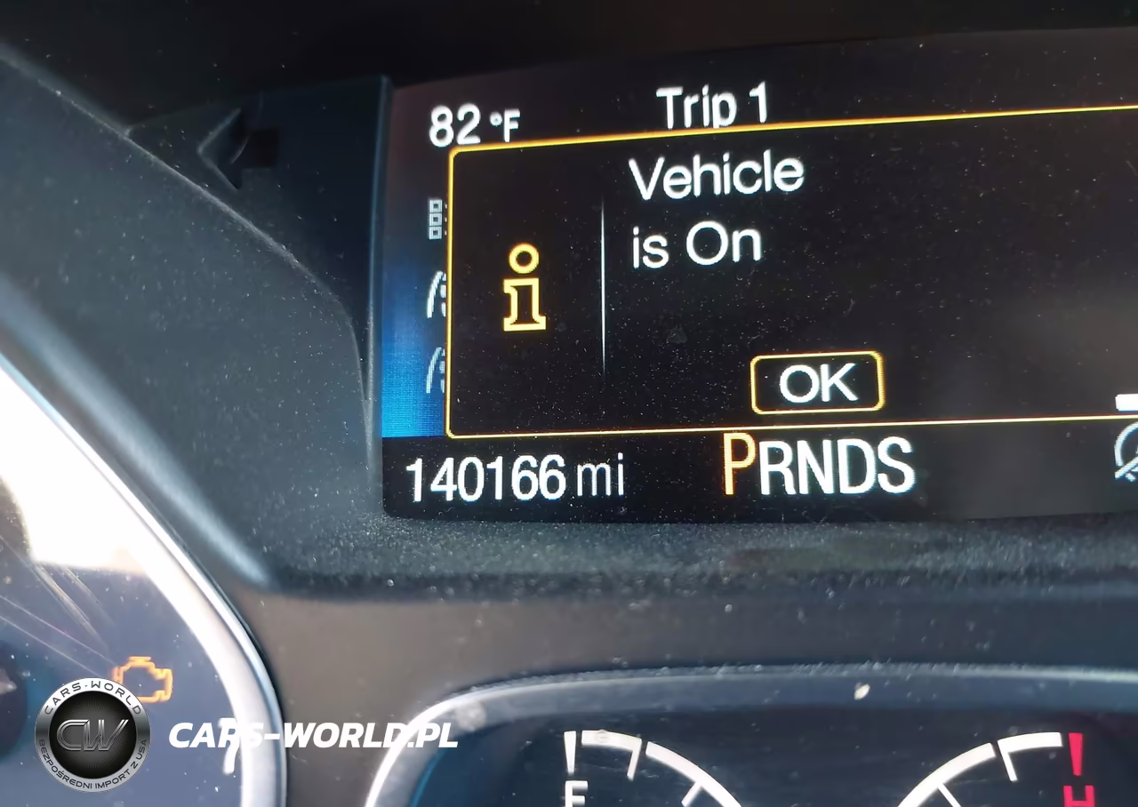 2018 Ford Escape Se VIN:1FMCU9GD9JUC59882 - 15