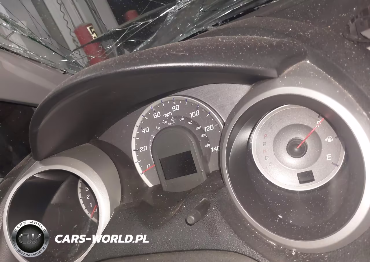 2010 Honda Fit Sport VIN:JHMGE8H42AS024200 - 16