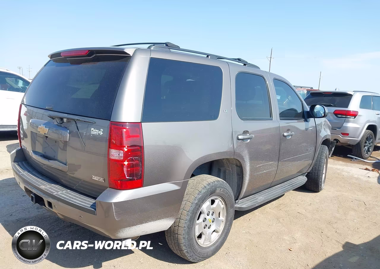 2012 Chevrolet Tahoe Lt VIN:1GNSKBE05CR172832 - 4