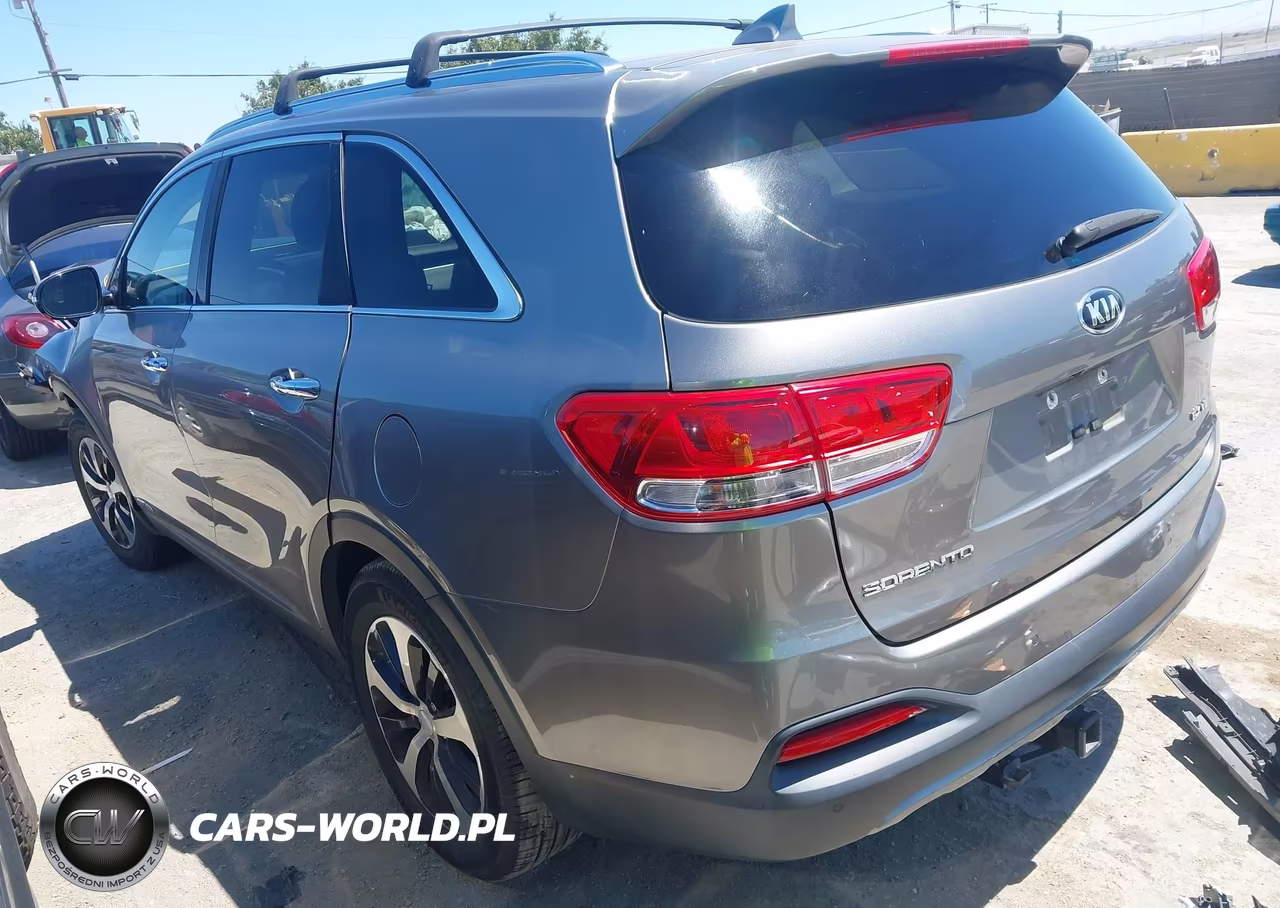 2018 Kia Sorento 3.3L Ex VIN:5XYPHDA5XJG430011 - 3
