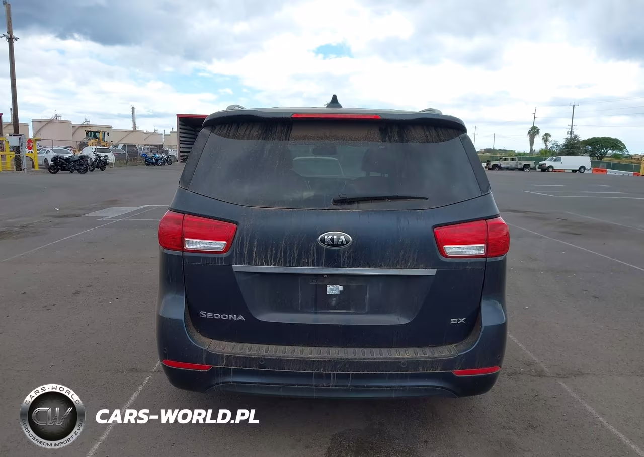 2016 Kia Sedona Sx VIN:KNDMC5C12G6169762 - 16