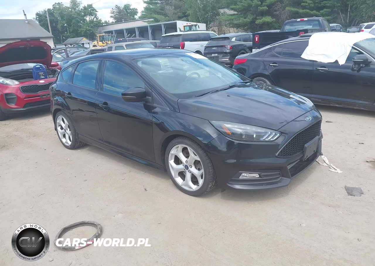 2017 Ford Focus St – zdjęcie 1 z 16