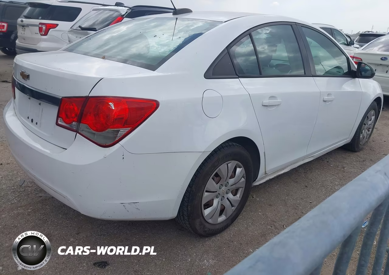2016 Chevrolet Cruze Limited Ls Auto VIN:1G1PC5SH5G7217625 - 4