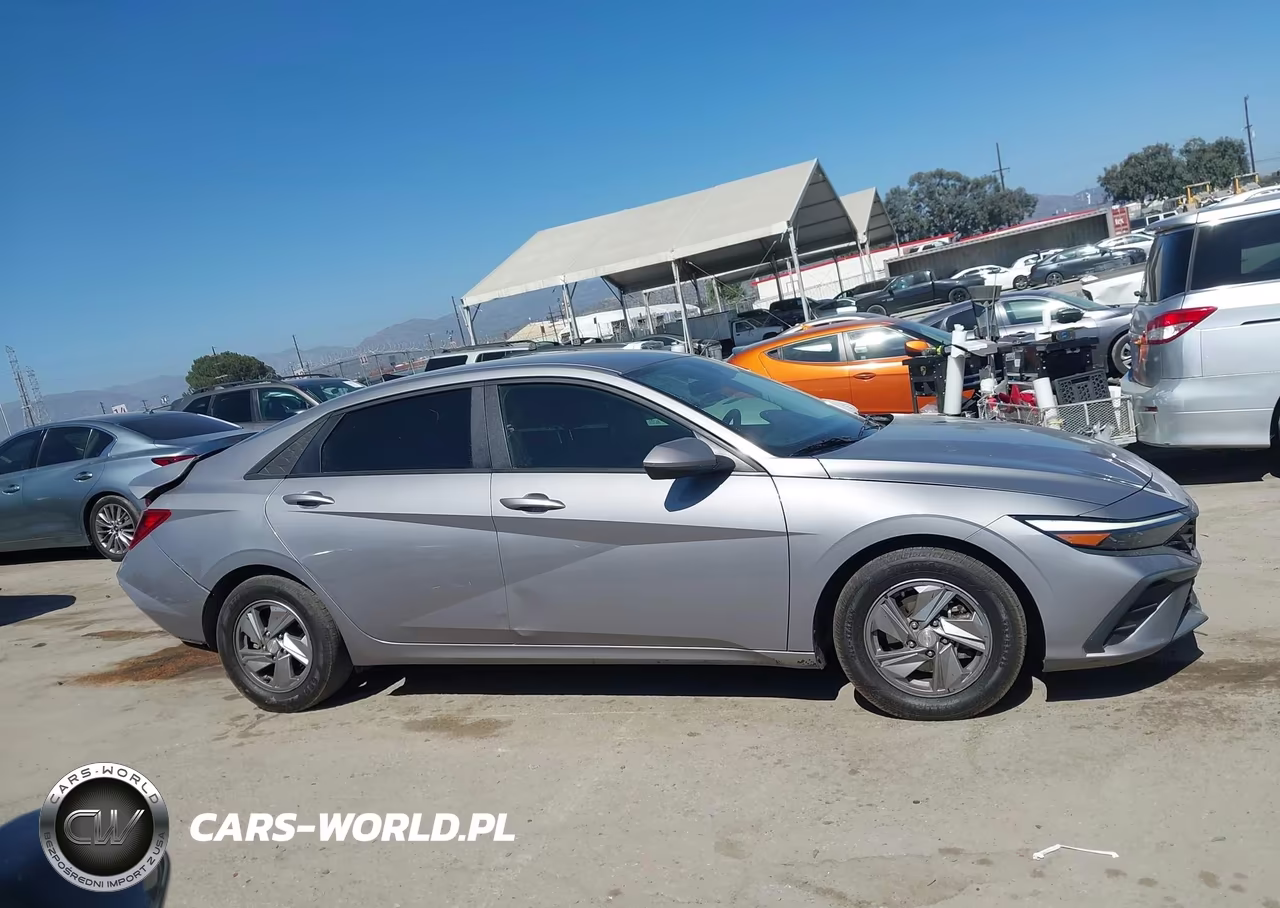 2025 Hyundai Elantra Se VIN:KMHLL4DGXSU008049 - 14