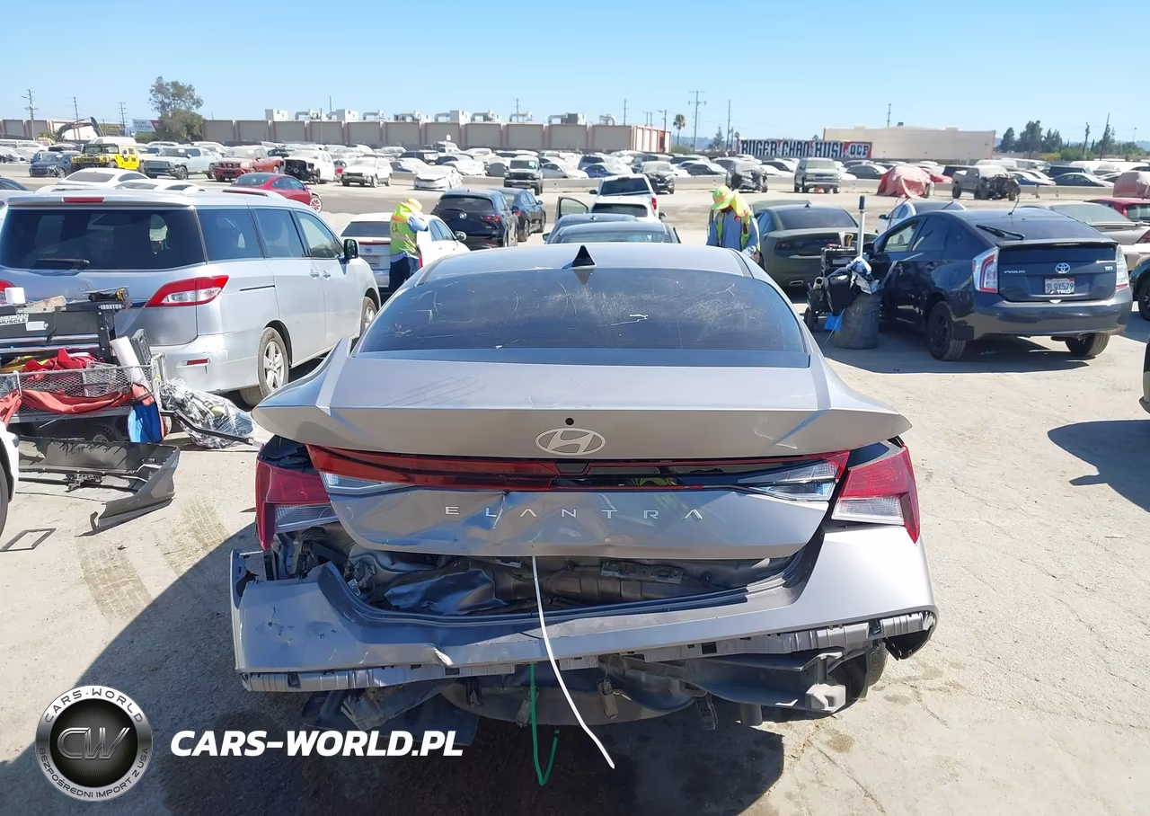 2025 Hyundai Elantra Se VIN:KMHLL4DGXSU008049 - 17
