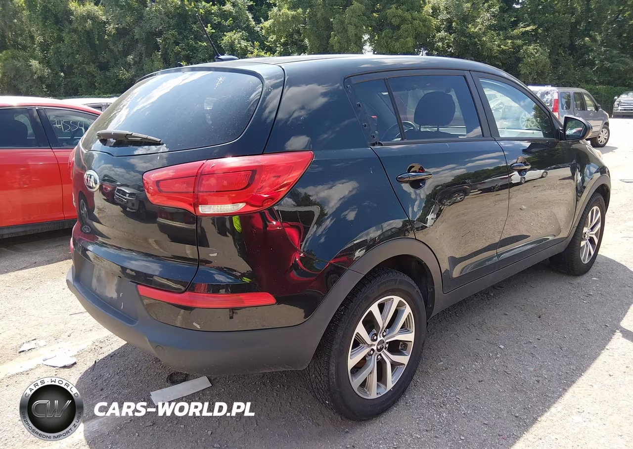 2016 Kia Sportage Lx VIN:KNDPB3AC3G7879790 - 4