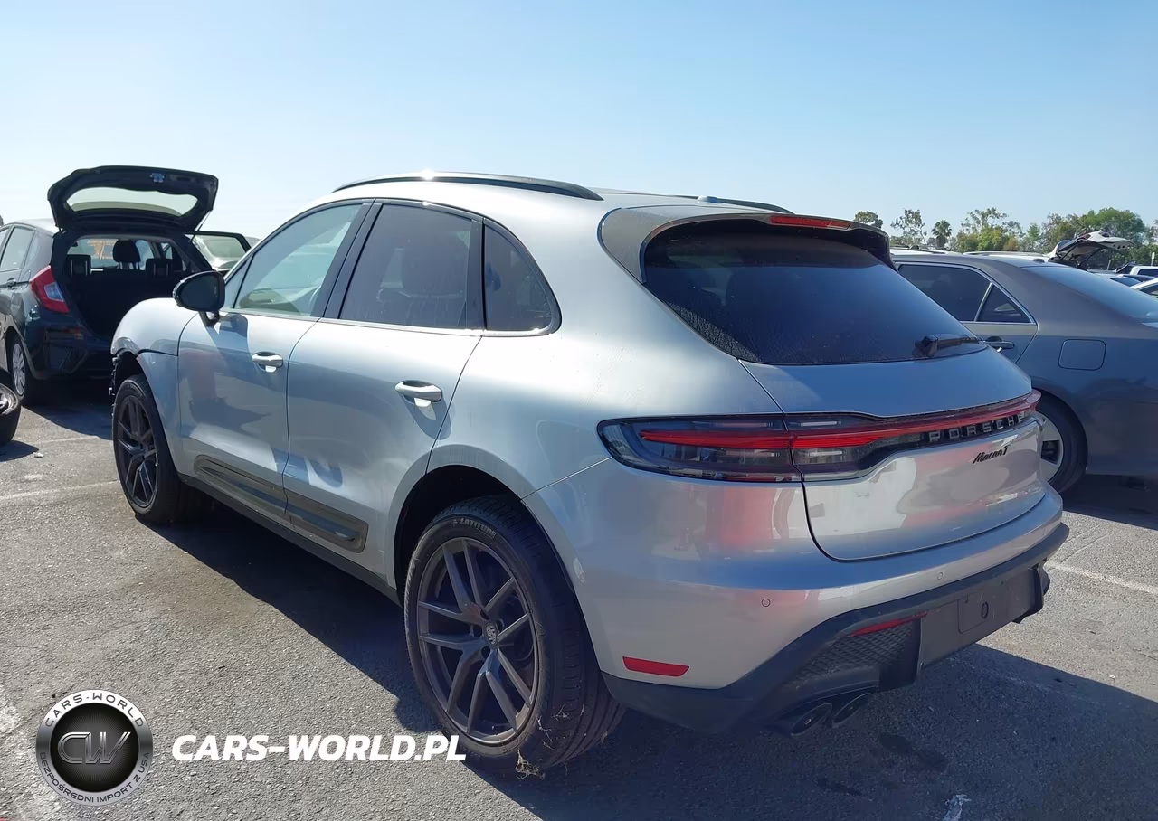 2025 Porsche Macan T VIN:WP1AA2A58SLB06817 - 3