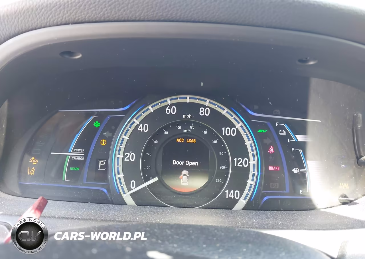 2017 Honda Accord Hybrid Touring VIN:JHMCR6F74HC023204 - 7