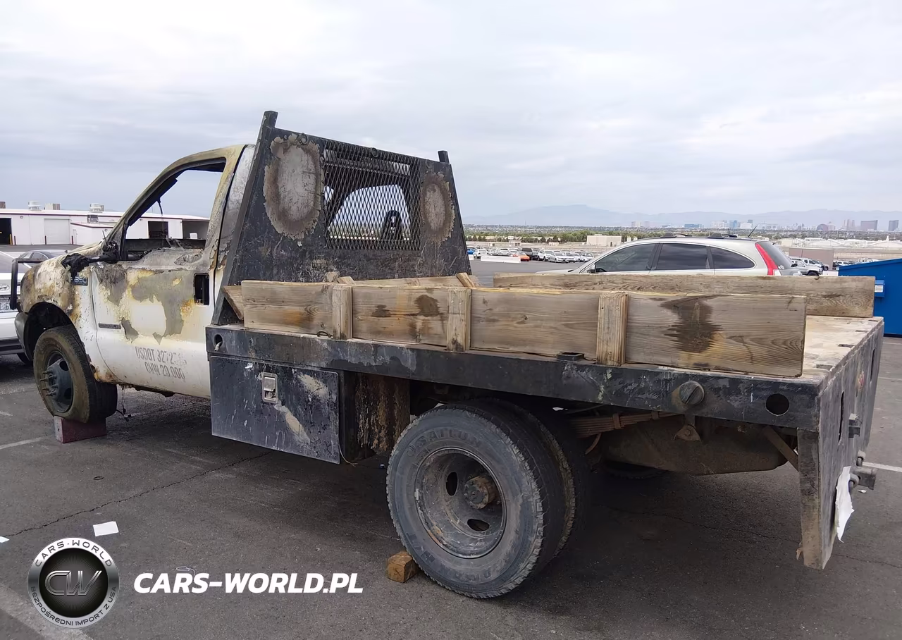 1999 Ford Super Duty F-350 Drw Lariat-Xl-Xlt VIN:1FDWF37F3XEC68179 - 3