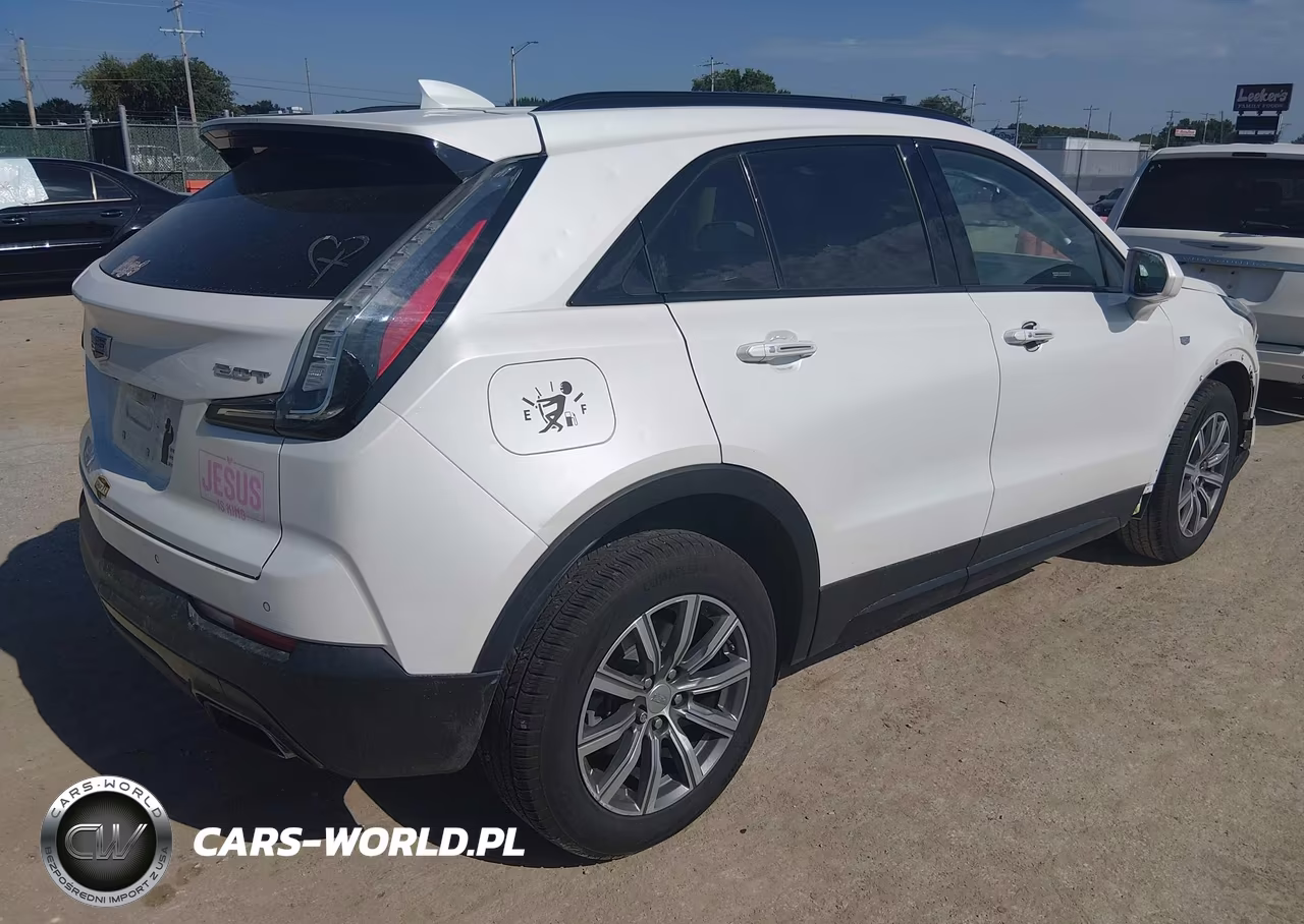 2019 Cadillac Xt4 Sport VIN:1GYFZFR46KF206295 - 4