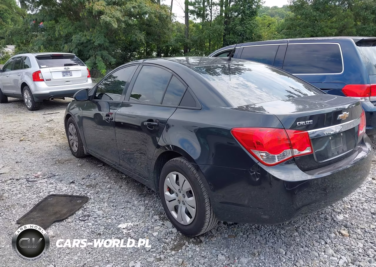 2014 Chevrolet Cruze Ls Auto VIN:1G1PA5SH3E7216878 - 3