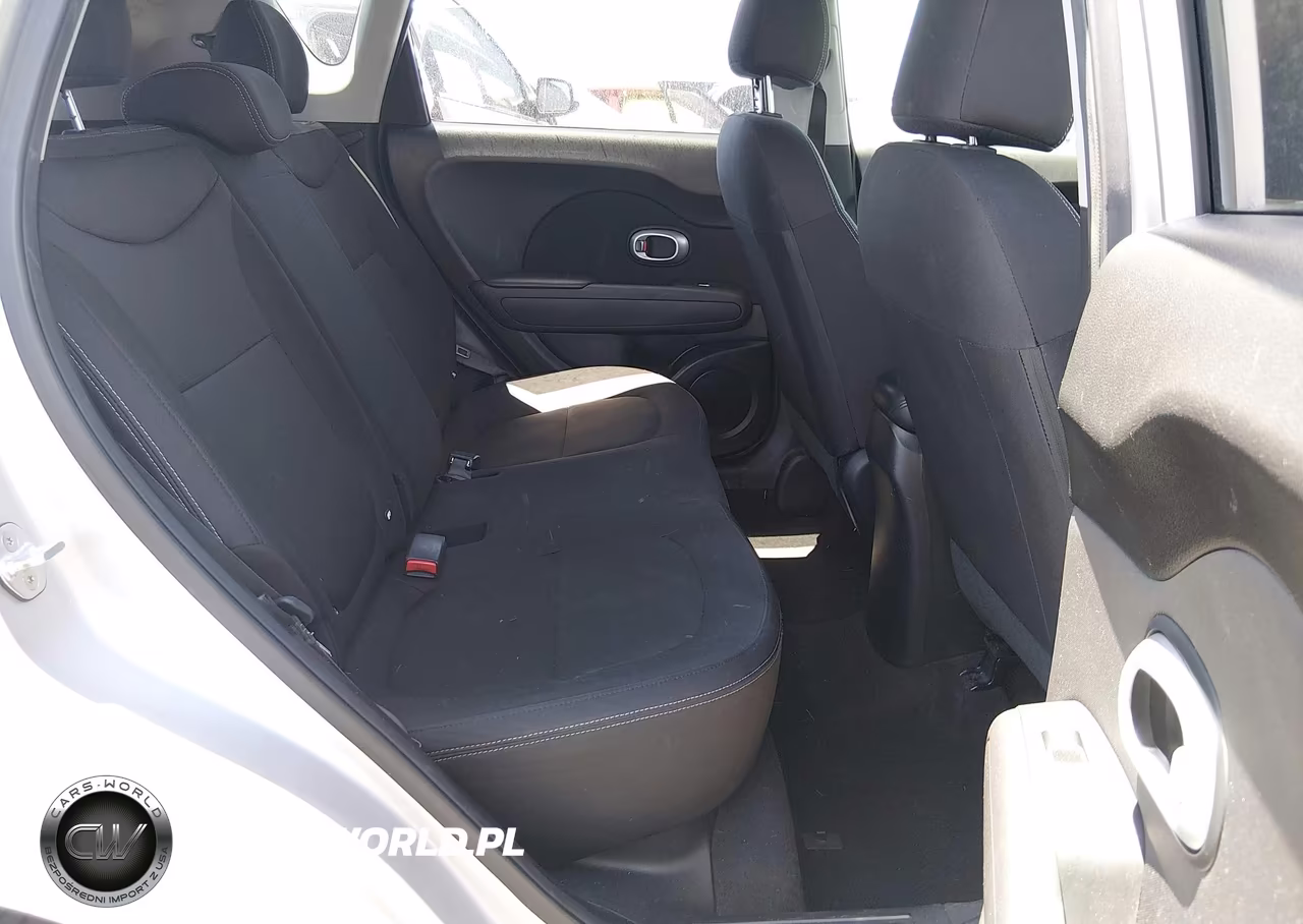 2018 Kia Soul VIN:KNDJN2A29J7579046 - 8