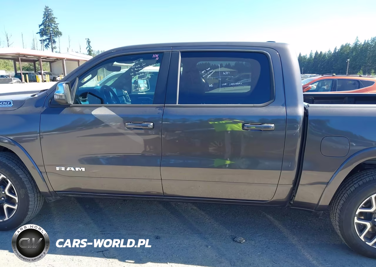 2026 Ram 1500 Laramie 4X4 5'7 Box VIN:3C6SRFJP0T4181106 - 14