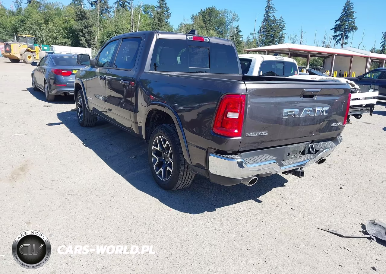2026 Ram 1500 Laramie 4X4 5'7 Box VIN:3C6SRFJP0T4181106 - 3