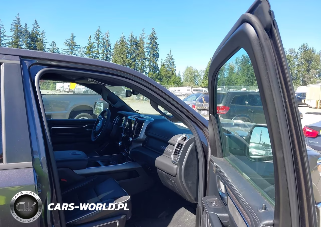 2026 Ram 1500 Laramie 4X4 5'7 Box VIN:3C6SRFJP0T4181106 - 5