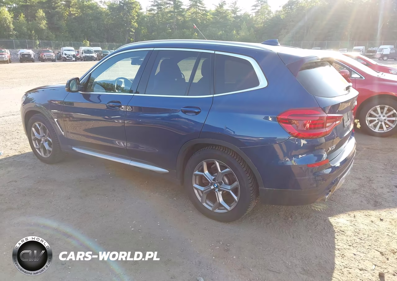 2021 BMW X3 Phev xDrive30E VIN:5UXTS1C0XM9F52598 - 3