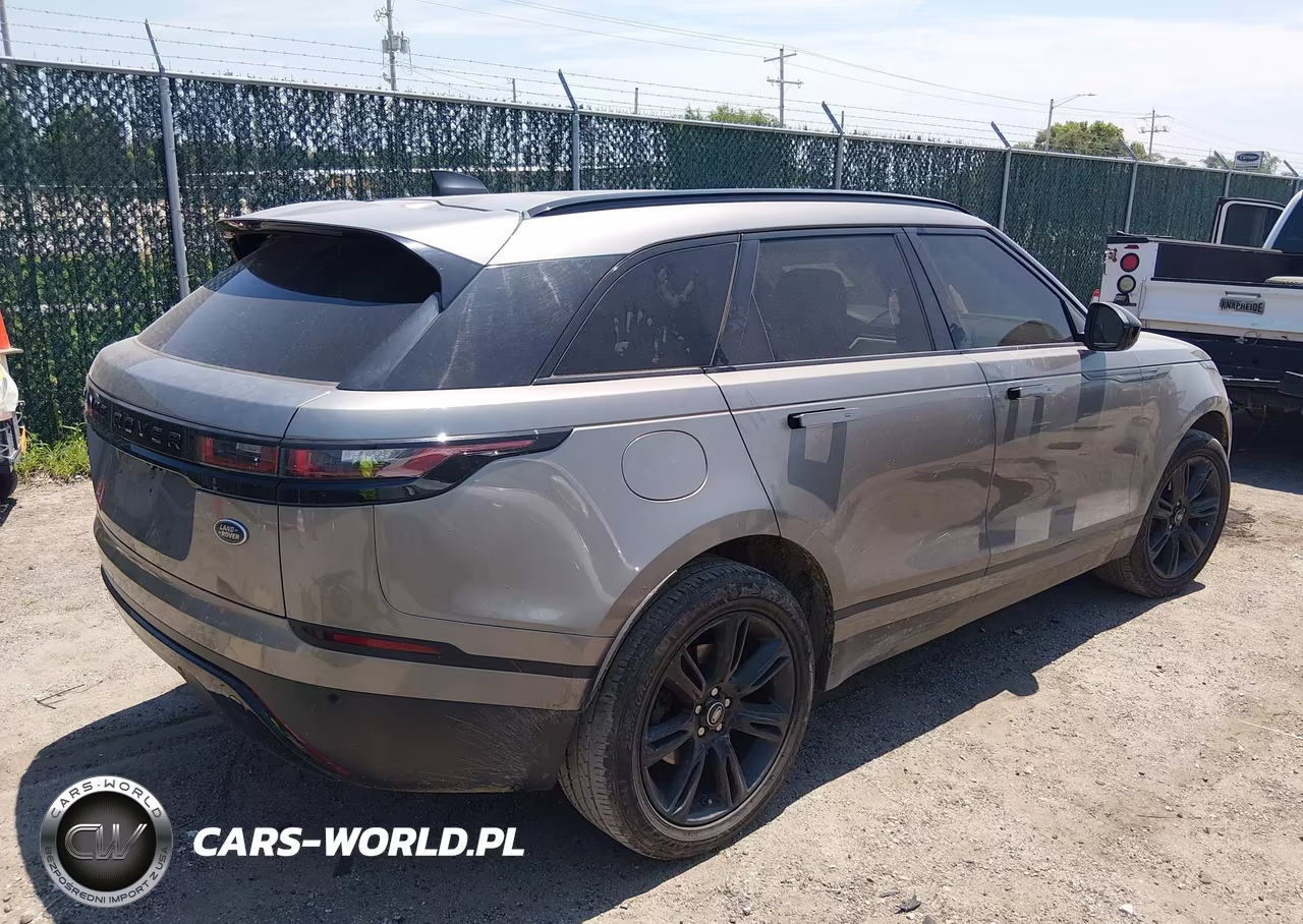 2019 Land Rover Range Rover Velar P250 S VIN:SALYB2EXXKA218774 - 4