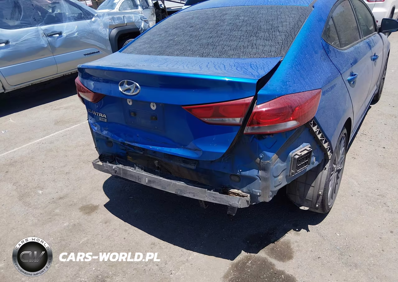 2018 Hyundai Elantra Se VIN:KMHD74LF8JU450439 - 18