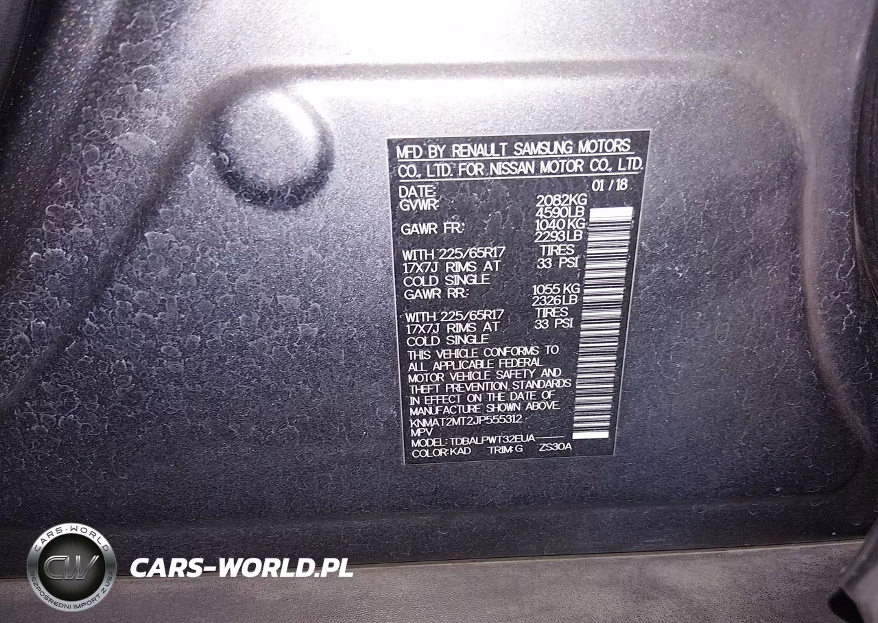 2018 Nissan Rogue S VIN:KNMAT2MT2JP555312 - 9