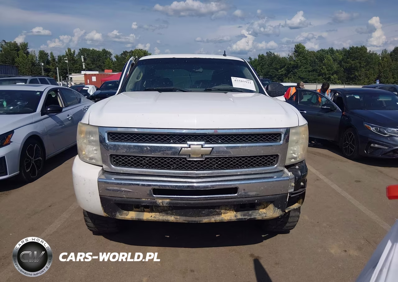 2011 Chevrolet Silverado 1500 Ls VIN:1GCRCREA9BZ432606 - 13