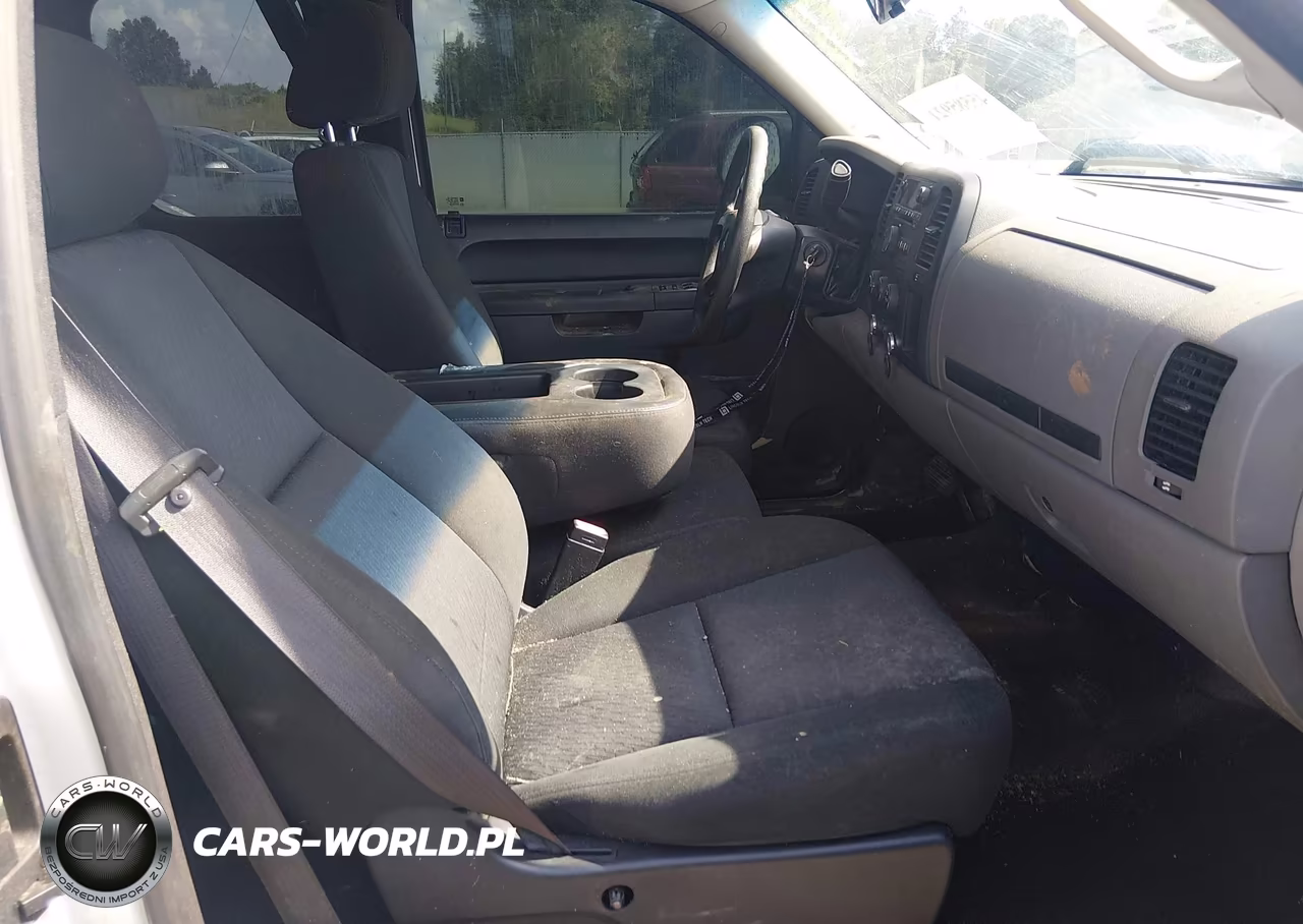2011 Chevrolet Silverado 1500 Ls VIN:1GCRCREA9BZ432606 - 5