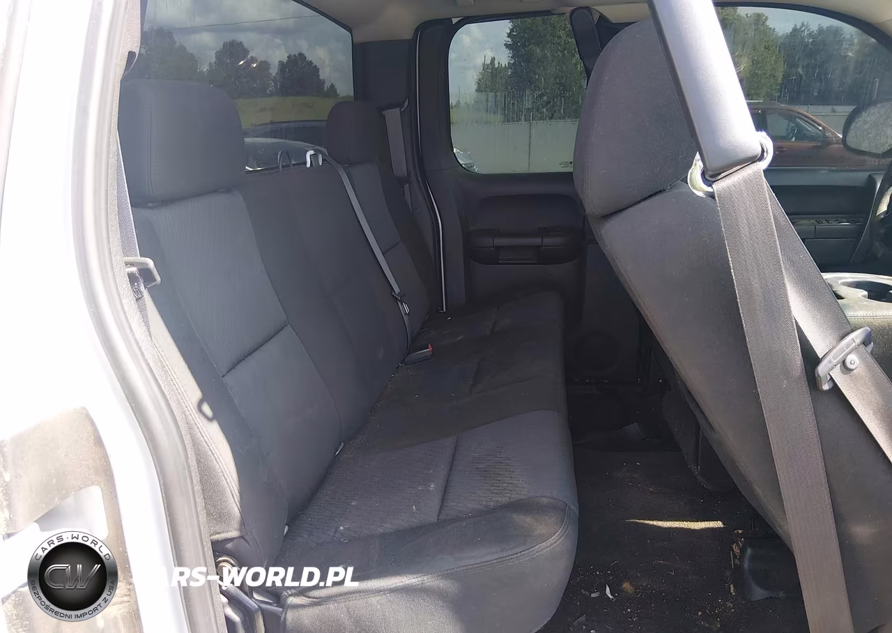 2011 Chevrolet Silverado 1500 Ls VIN:1GCRCREA9BZ432606 - 8