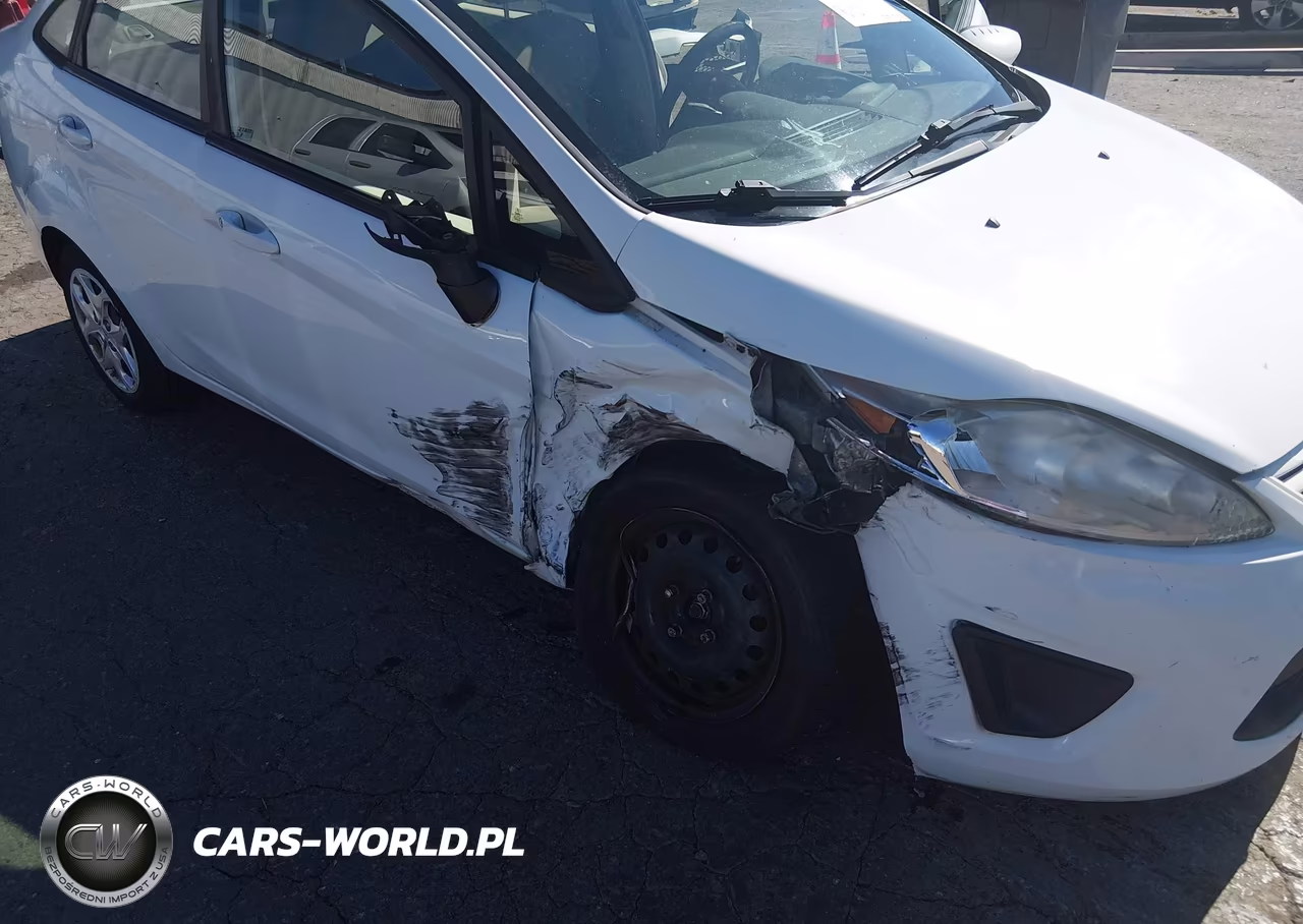 2012 Ford Fiesta S VIN:3FADP4AJ2CM159864 - 6