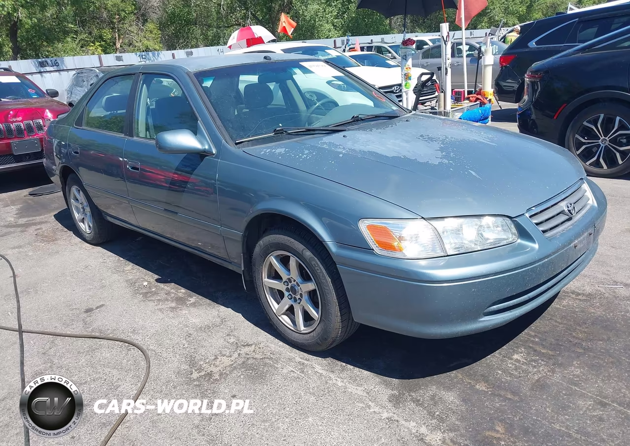 2000 Toyota Camry Le
