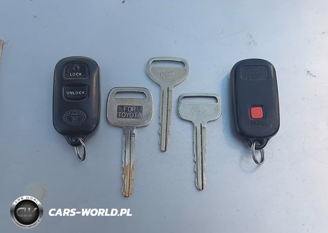 2000 Toyota Camry Le VIN:JT2BG22K8Y0460638 - 11