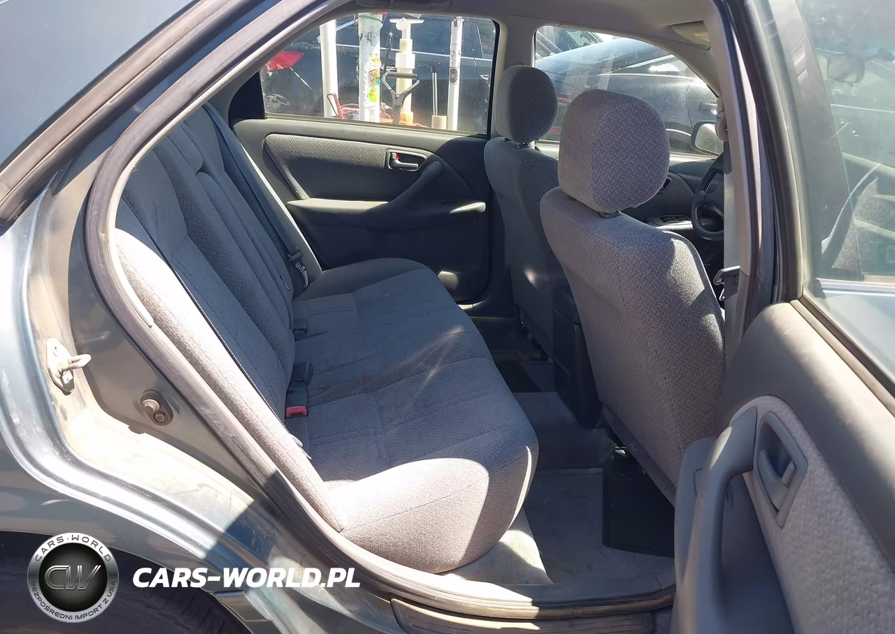 2000 Toyota Camry Le VIN:JT2BG22K8Y0460638 - 8
