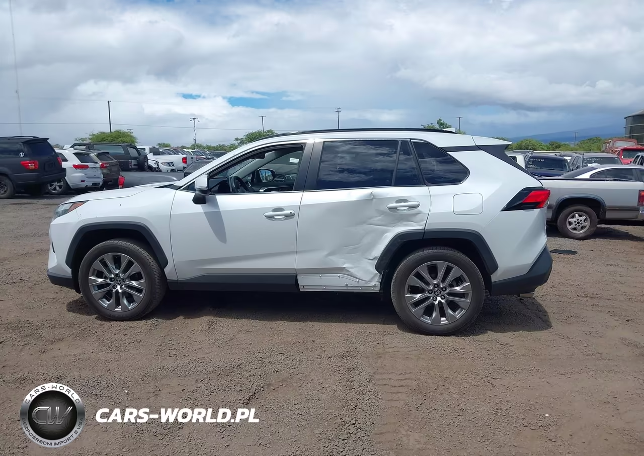 2023 Toyota Rav4 Xle Premium VIN:JTMC1RFV8PD105521 - 14