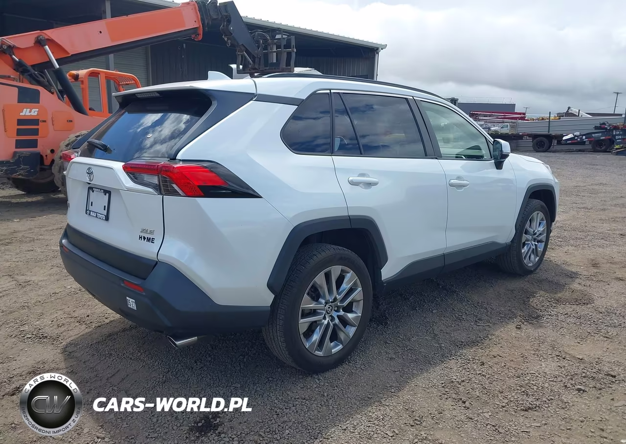 2023 Toyota Rav4 Xle Premium VIN:JTMC1RFV8PD105521 - 4