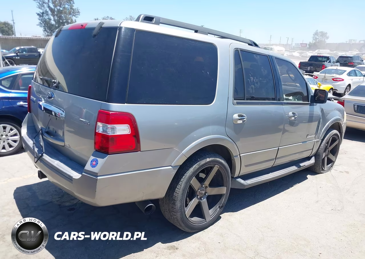 2008 Ford Expedition Xlt VIN:1FMFU15528LA17154 - 4