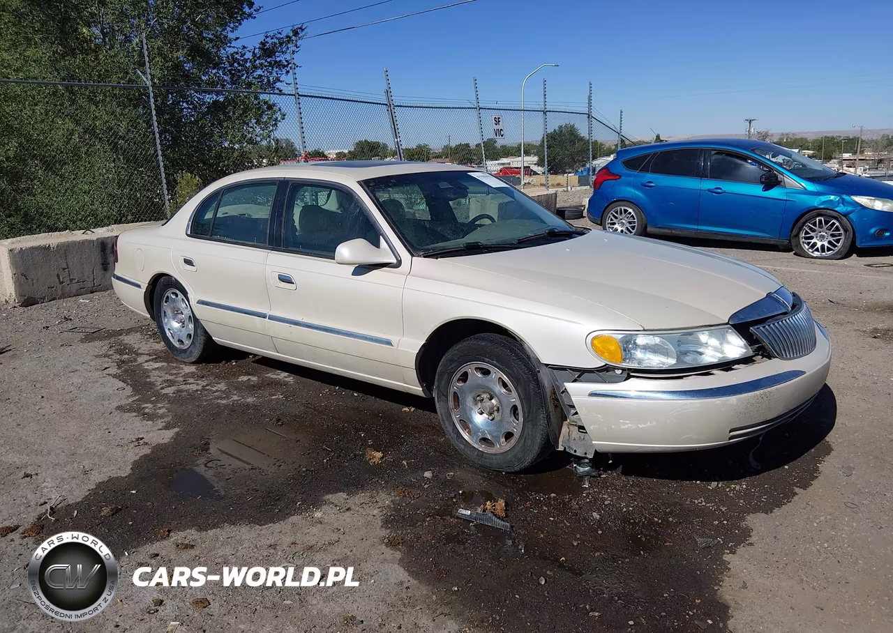 2002 Lincoln Continental