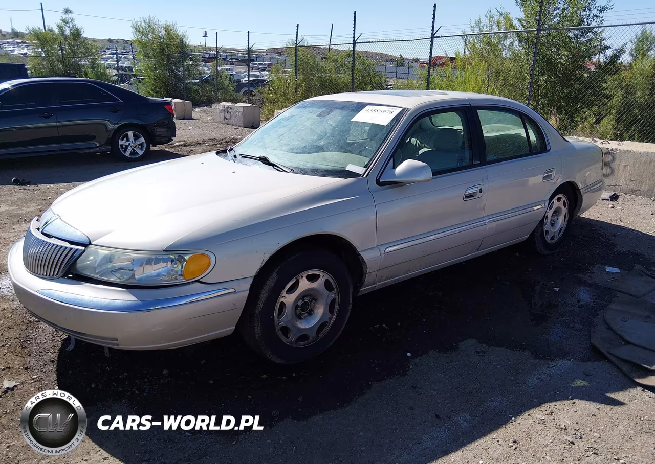 2002 Lincoln Continental VIN:1LNHM97VX2Y695942 - 2