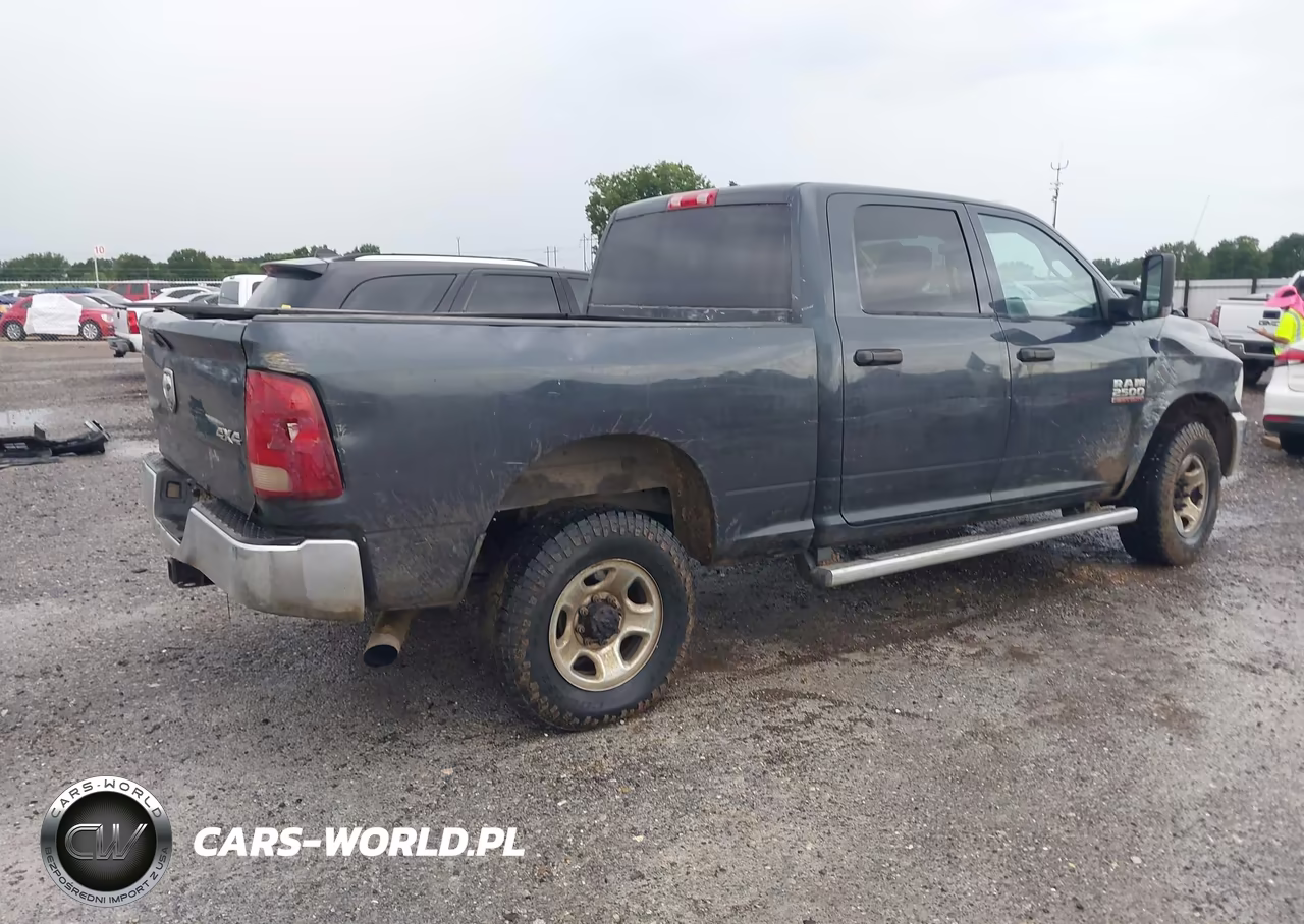 2013 Ram 2500 Tradesman VIN:3C6UR5CL6DG599795 - 4