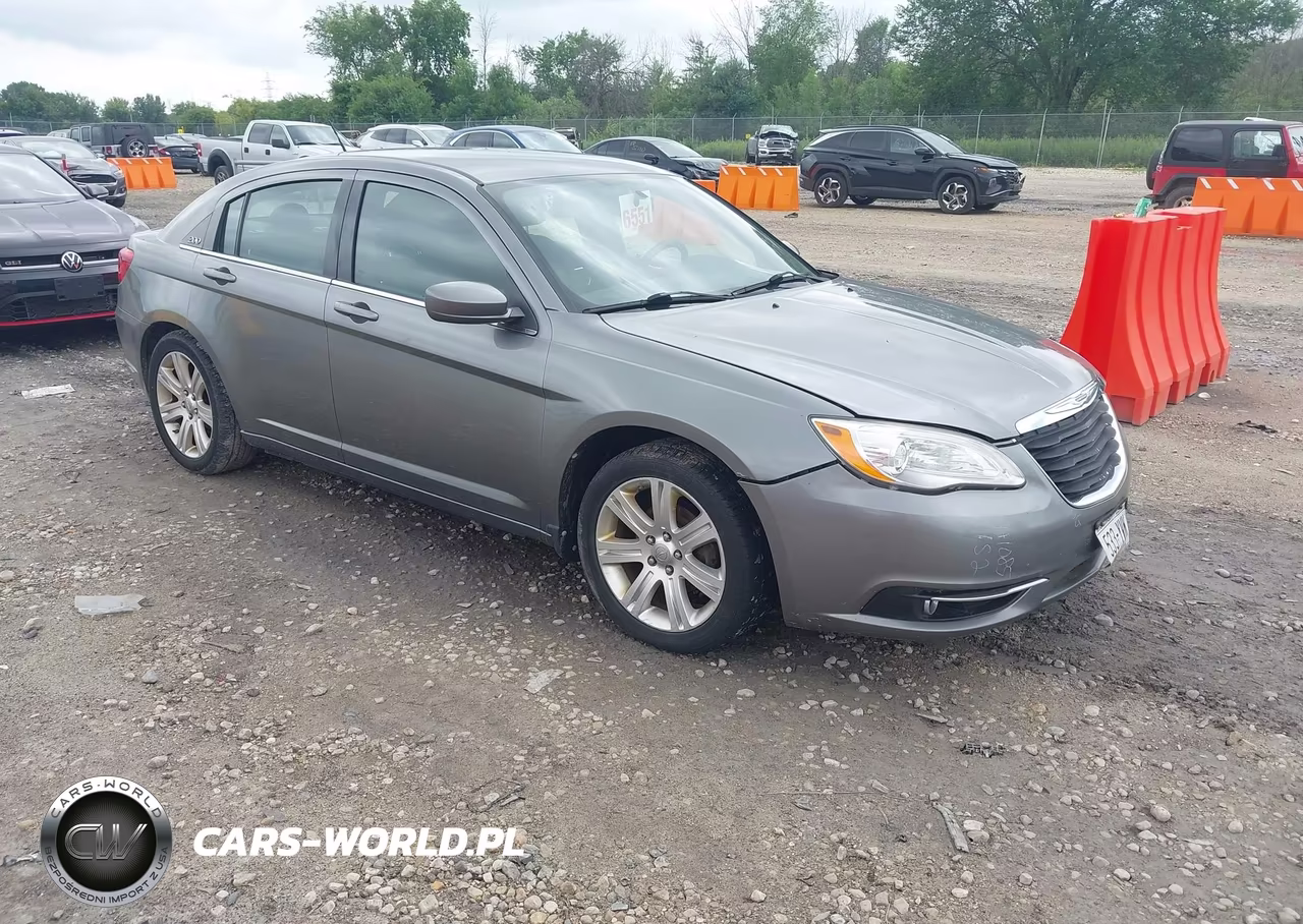 2011 Chrysler 200 Touring