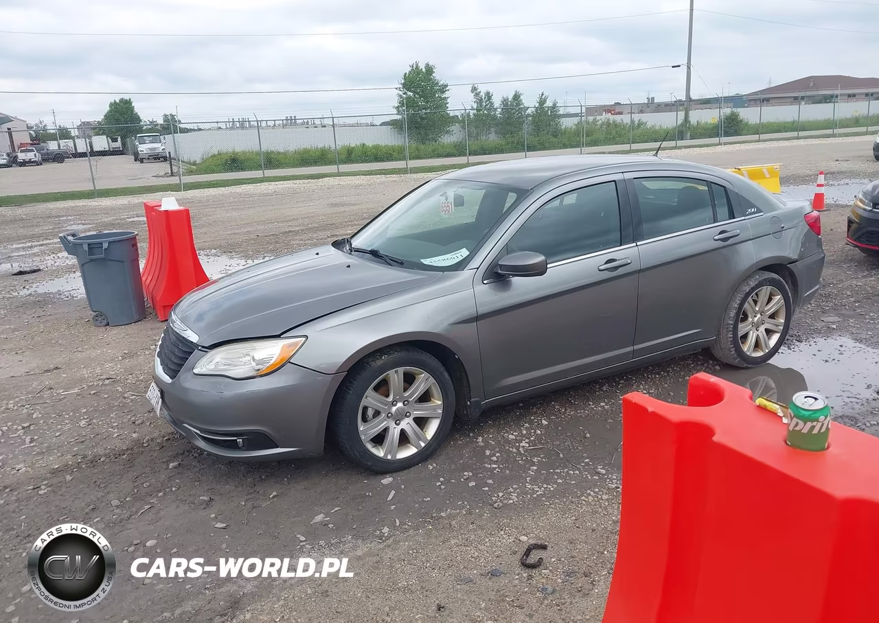 2011 Chrysler 200 Touring VIN:1C3BC1FB6BN589905 - 2