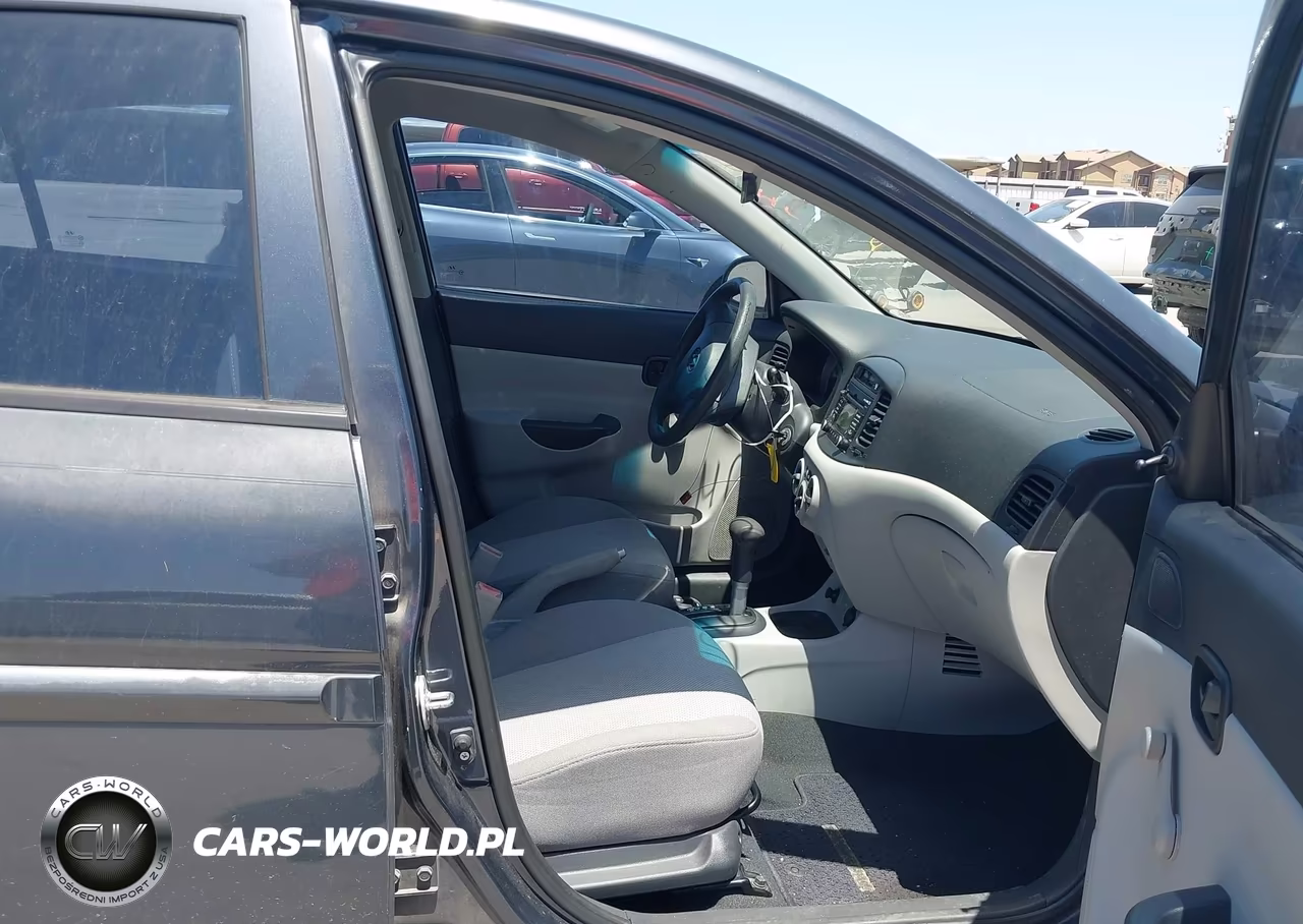 2008 Hyundai Accent Gls VIN:KMHCN46C58U244377 - 5