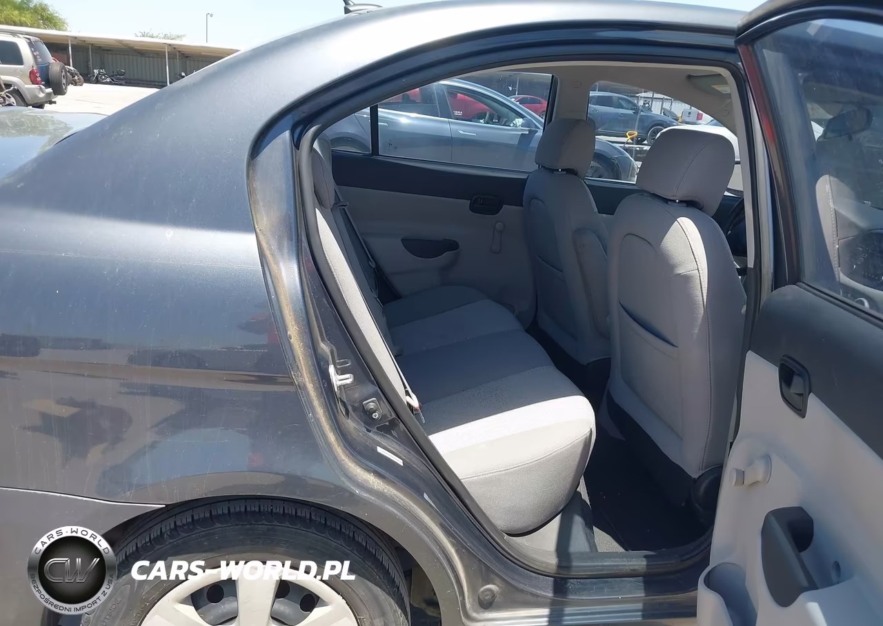 2008 Hyundai Accent Gls VIN:KMHCN46C58U244377 - 8