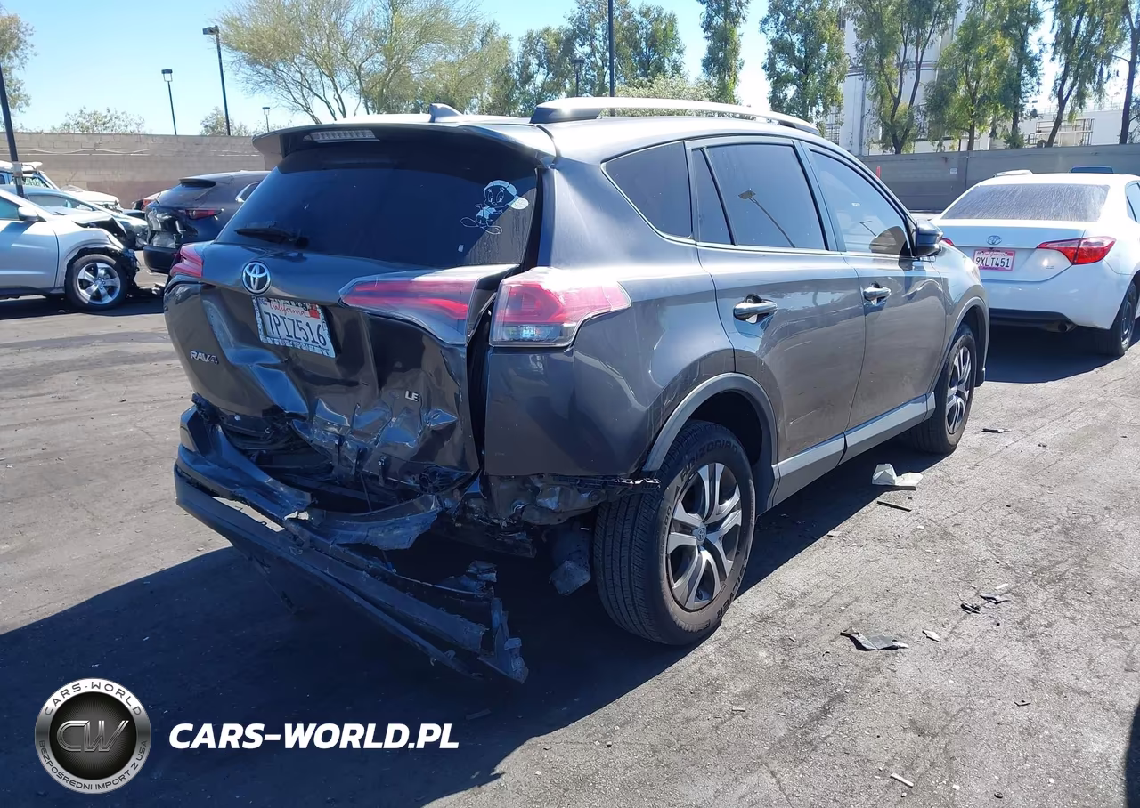 2016 Toyota Rav4 Le VIN:JTMZFREV9GJ066405 - 4