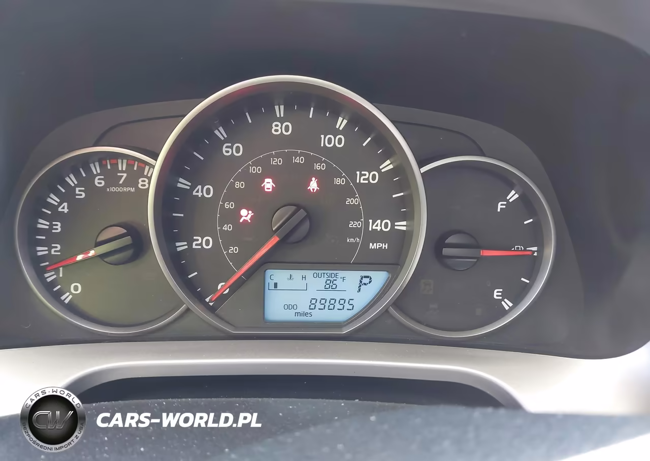 2016 Toyota Rav4 Le VIN:JTMZFREV9GJ066405 - 7